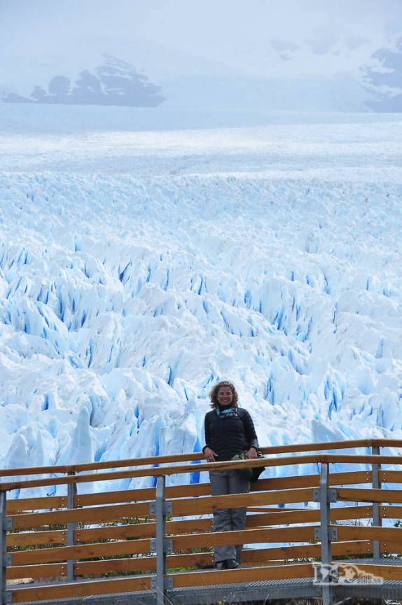 Visita ao fabuloso glaciar Perito Moreno, no parque Nacional Los Glaciares, região de El Calafate, no sul da Argentina